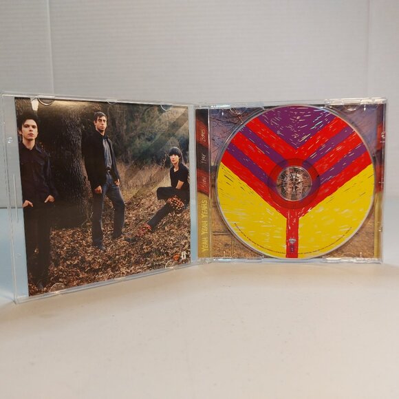 Yeah Yeah Yeahs ~ Show Your Bones (Music CD,  2006) - Picture 2 of 3